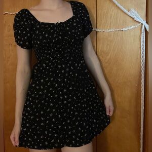 Hollister Black and White Puff Sleeve Sundress